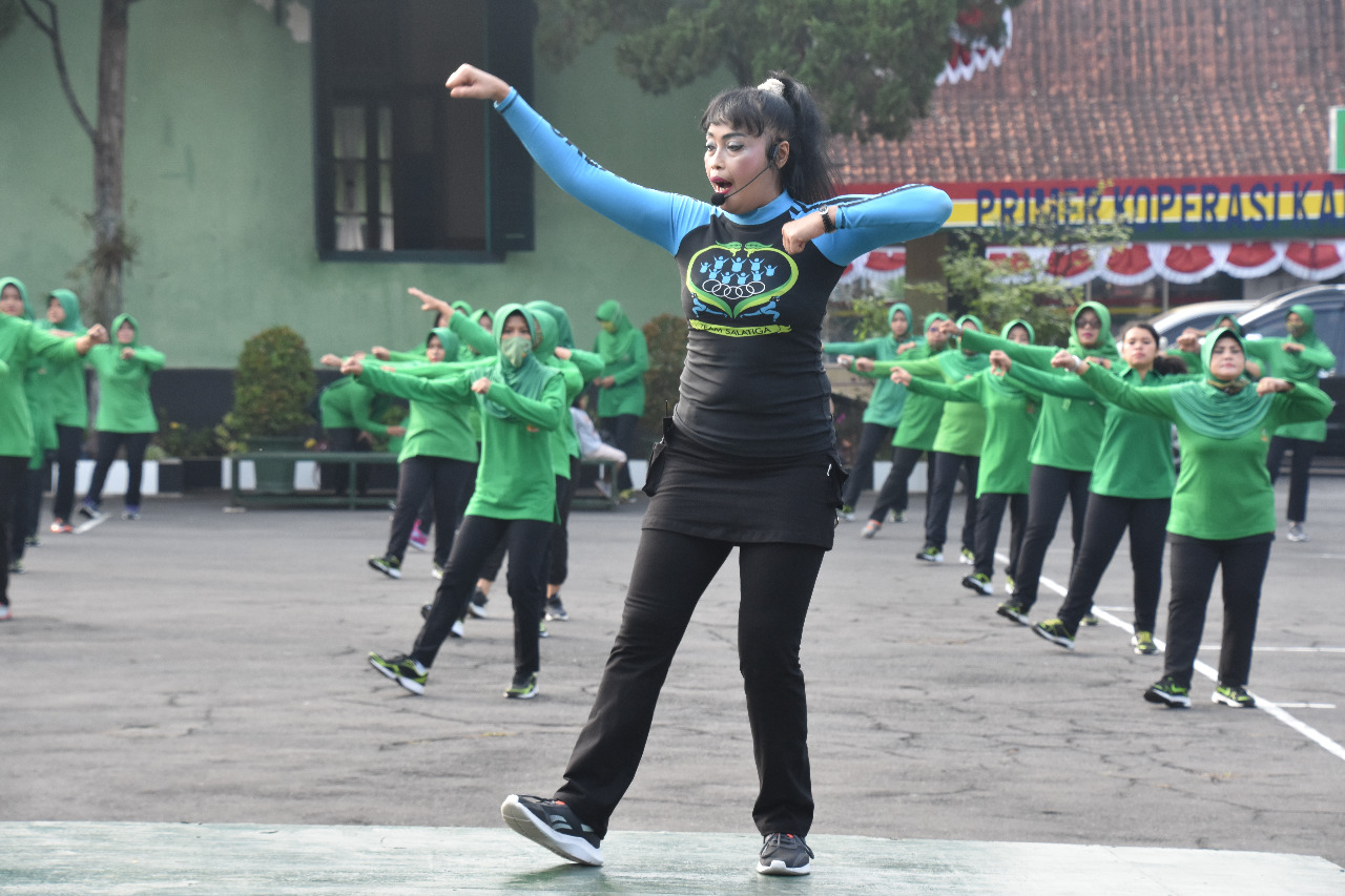 Persit Korem 073/Makutarama Gelar Kegiatan Senam Bersama